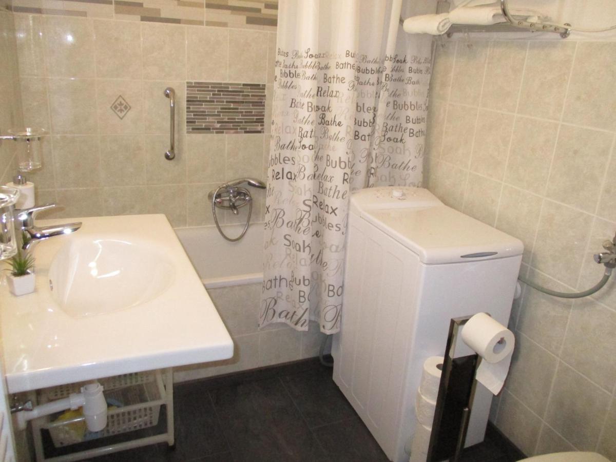 Ferencesek Apartman Pecs Exterior photo